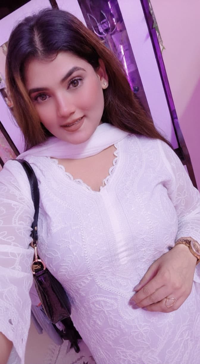 Aarohi adult profile in Hitech City, Hyderabad