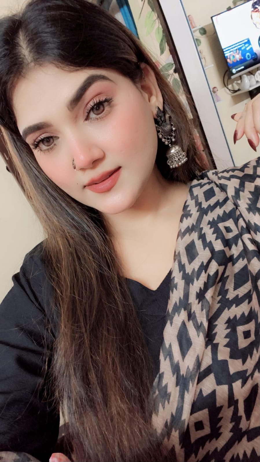 Meera adult profile in Gachibowli, Hyderabad